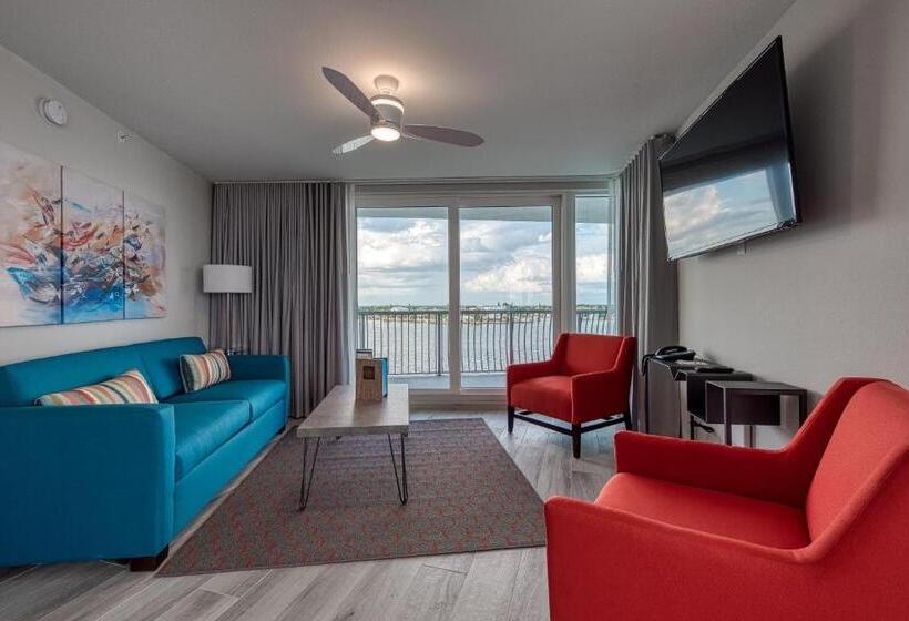 3 Bedroom Suite, Fusion Resort Waterfront Suites