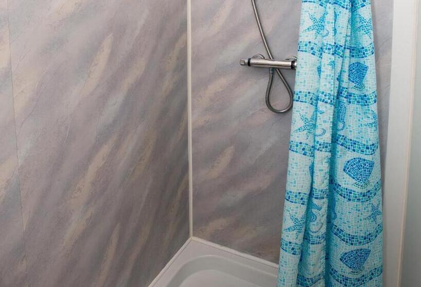 اتاق استاندارد, Eypeleaze B & B