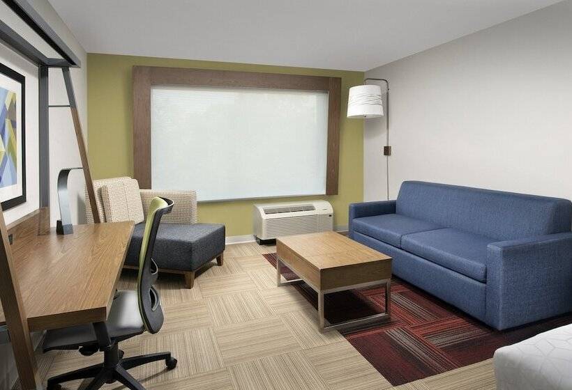Президентский Люкс, Holiday Inn Express & Suites Kingsland I 95 Naval Base Area, An Ihg