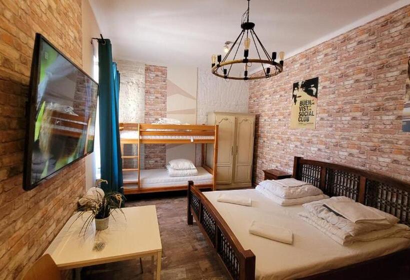 Номер Стандарт, Chmielna 5 Rooms & Apartments