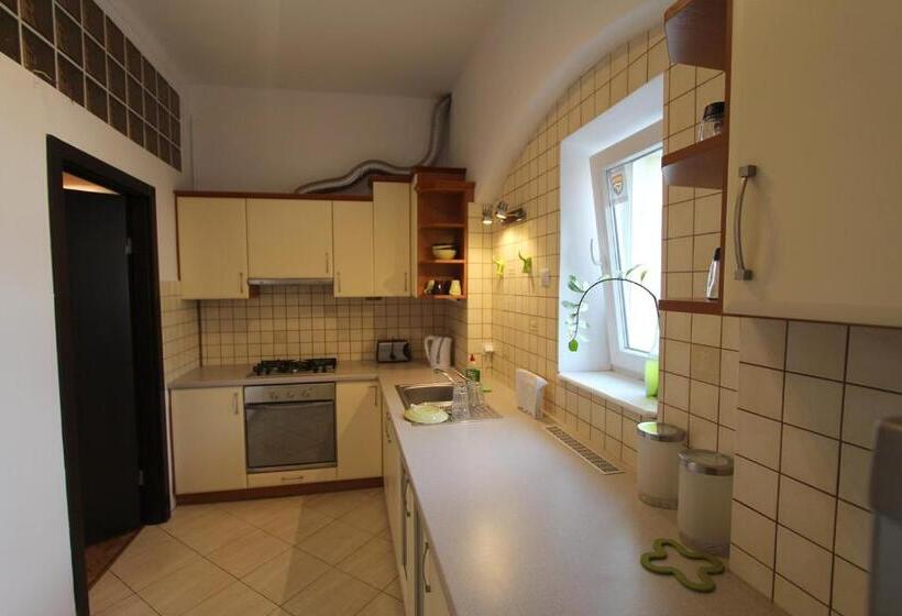 Номер Стандарт, Chmielna 5 Rooms & Apartments