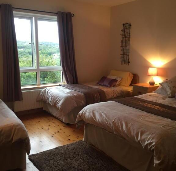 스탠다드 트리플 룸, Carrick House B&b
