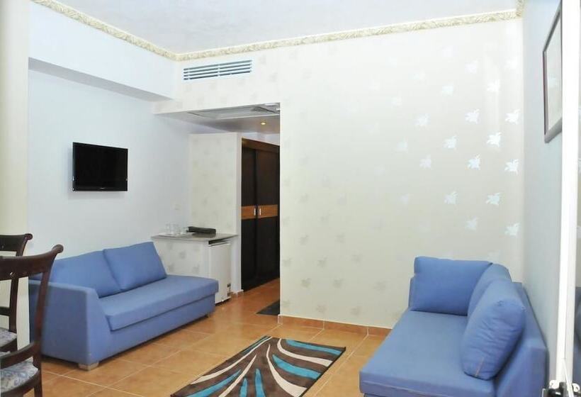 سوییت جونیور, Rehana Resort