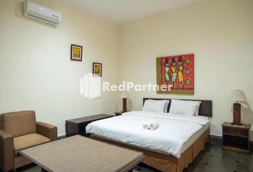 Номер Стандарт, Monginsidi Guest House Syariah Malioboro Yogyakarta Mitra Reddoorz