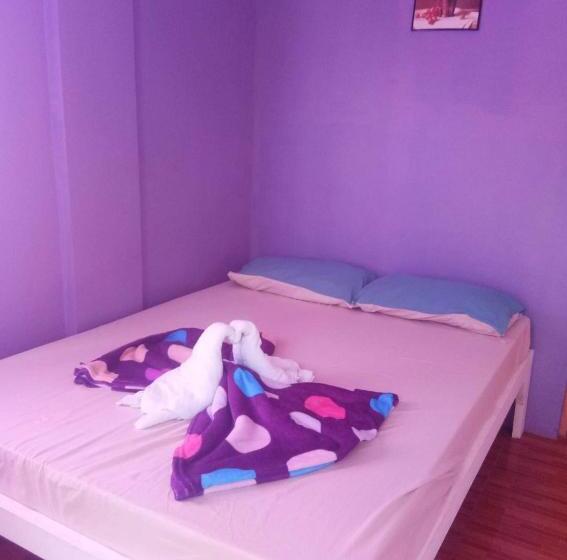 패밀리 룸, Purple Guesthouse