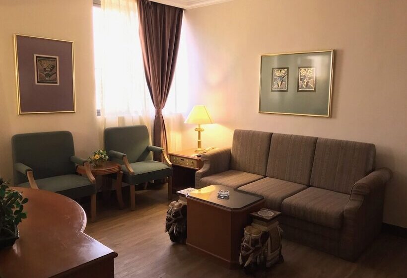سوییت سوپریور, The Executive Hotel Lahad Datu