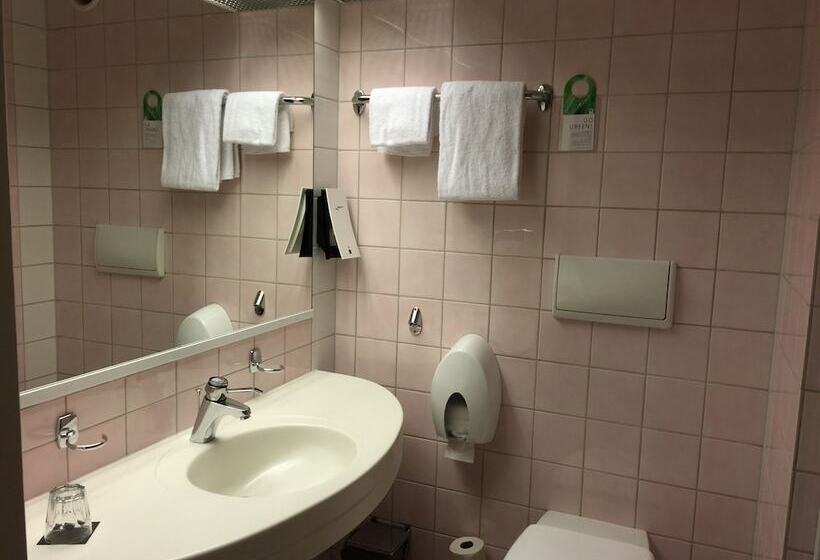 수피리어 싱글 룸, First Hotel Olofström