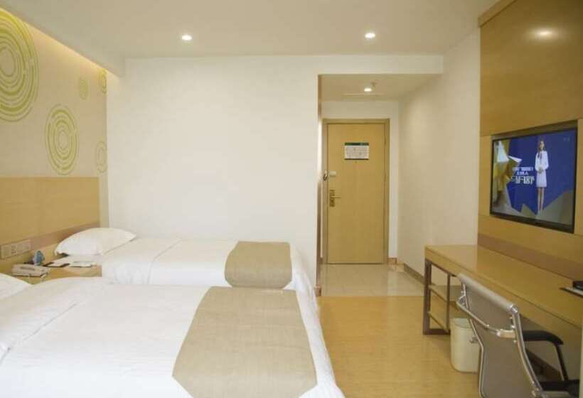 Номер Стандарт, Greentree Inn Jinan Yaoqiang Airport Airport Road Business