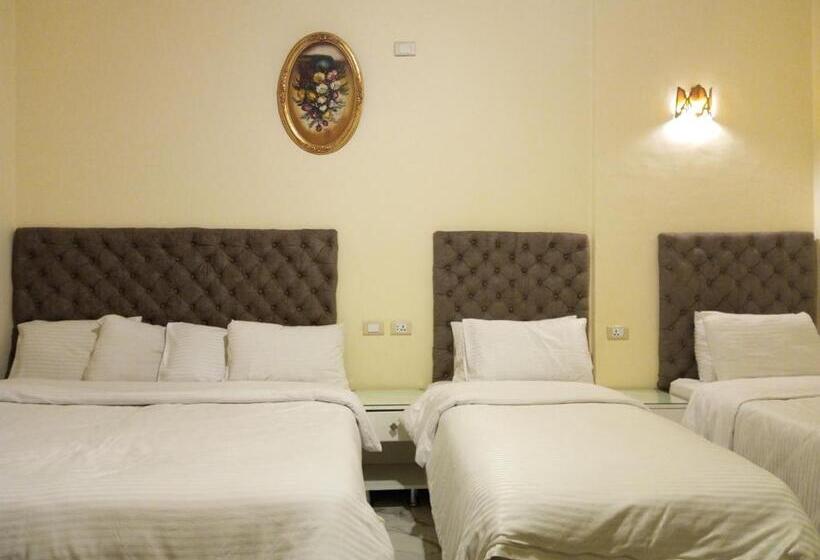 اتاق استاندارد چهار تخته, New Panorama Palace