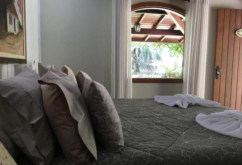 Студио Стандарт с Балконом, Pousada Villa Do Luar