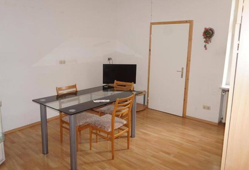 Номер Стандарт Четырехместный Совместный Санузел, Hostel Vorharz Aschersleben