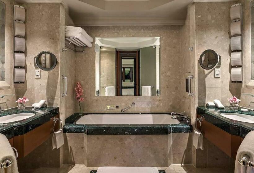 اتاق لوکس با بالکن, The Peninsula Bangkok