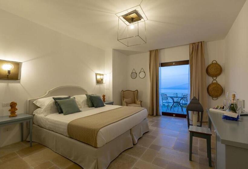 Номер Deluxe Вид на Море, Romantic Relais Sorrento