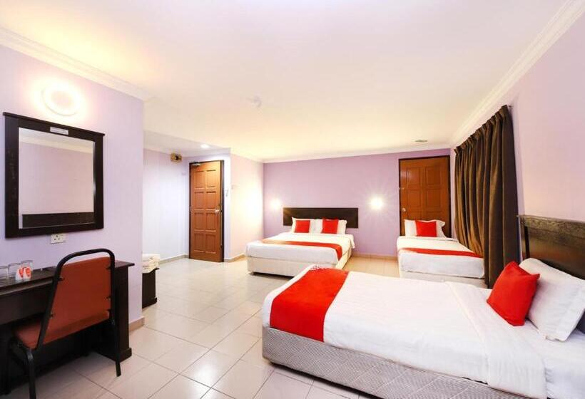 Family Suite, Comfort Hotel 2 By Oyo Rooms