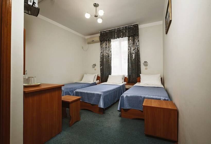 اتاق استاندارد سه نفره, Lera Guest House