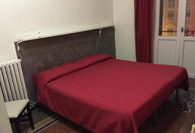 Номер Стандарт Боковой Вид на Море, Albergo La Vela