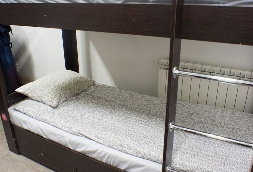 共用房间的床, Like Hostel Kaluga