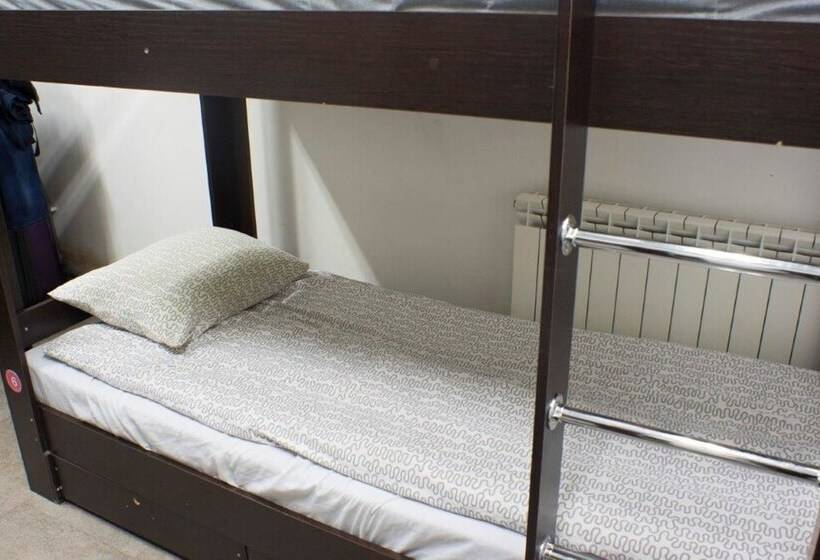 共用房间的床, Like Hostel Kaluga