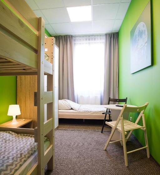 Номер Стандарт Трехместный, Moon Hostel Poznań