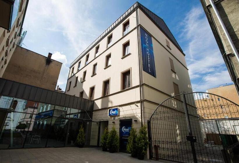 Пятиместный Стандартный Номер, Moon Hostel Poznań