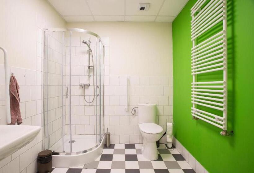 Номер Стандарт Индивидуальный, Moon Hostel Poznań