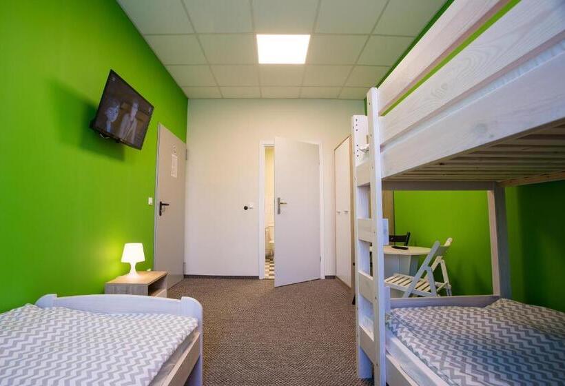 Номер Стандарт Трехместный, Moon Hostel Poznań