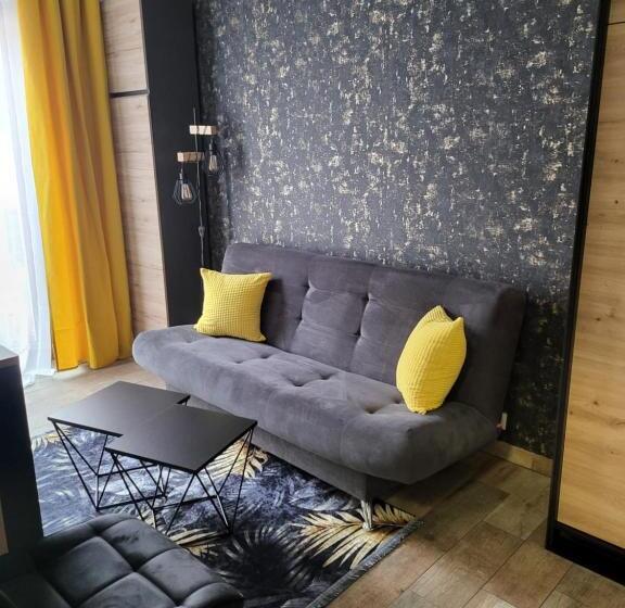 Апартаменты Deluxe 1 Спальня, Moon Hostel Poznań