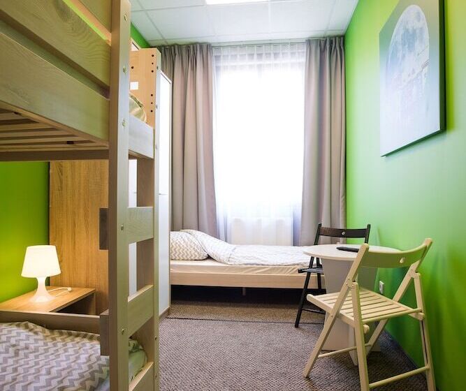 Номер Стандарт Индивидуальный, Moon Hostel Poznań