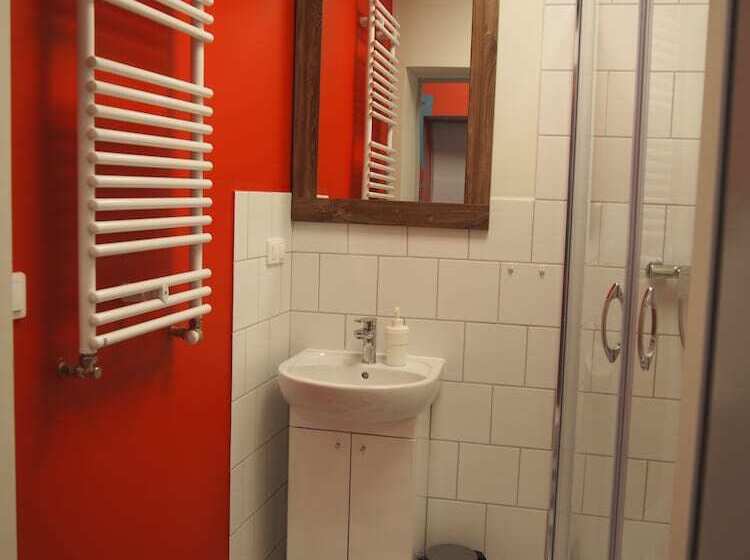 Номер Стандарт, Moon Hostel Poznań
