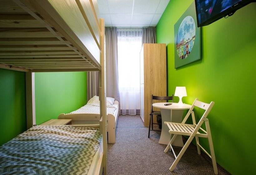 Номер Стандарт Трехместный, Moon Hostel Poznań