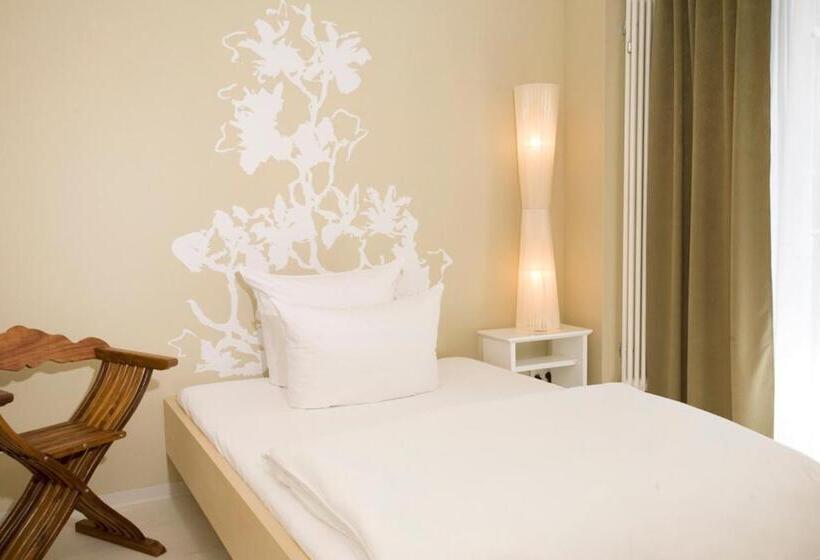 اتاق استاندارد, Pension Mariposa