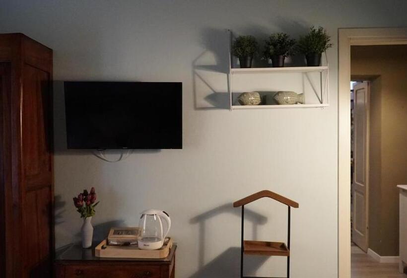 اتاق استاندارد, Room & Breakfast Canalino 21