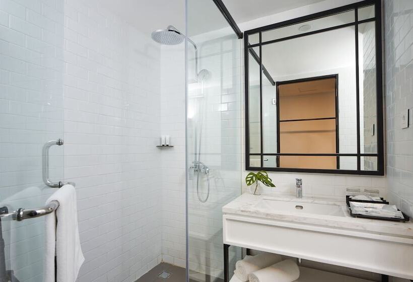 Студия Стандарт, De Braga, Artotel Curated