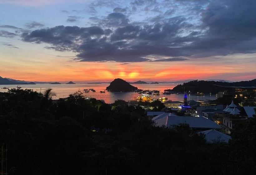 اتاق لوکس با چشمانداز دریا, Pesona Bali Room And Restaurant