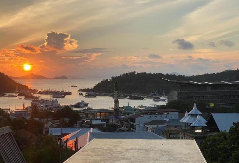 اتاق لوکس با چشمانداز دریا, Pesona Bali Room And Restaurant