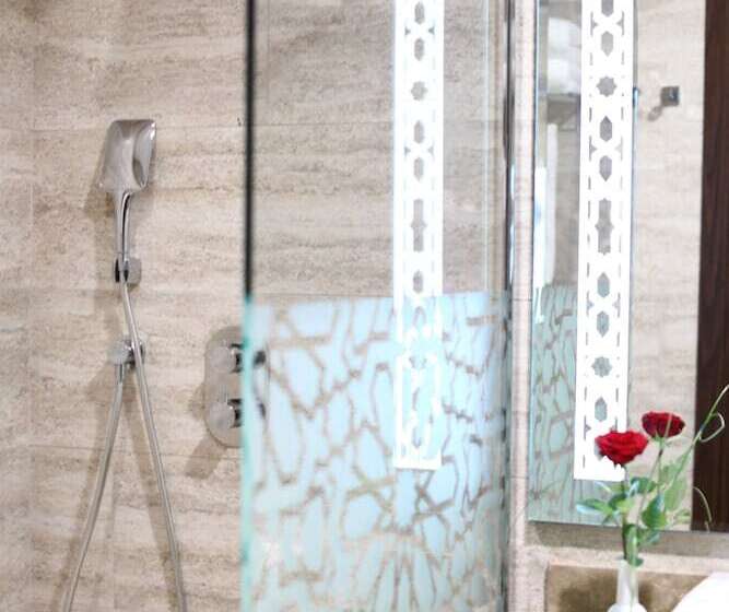标准间, The Local Hotels Grozny