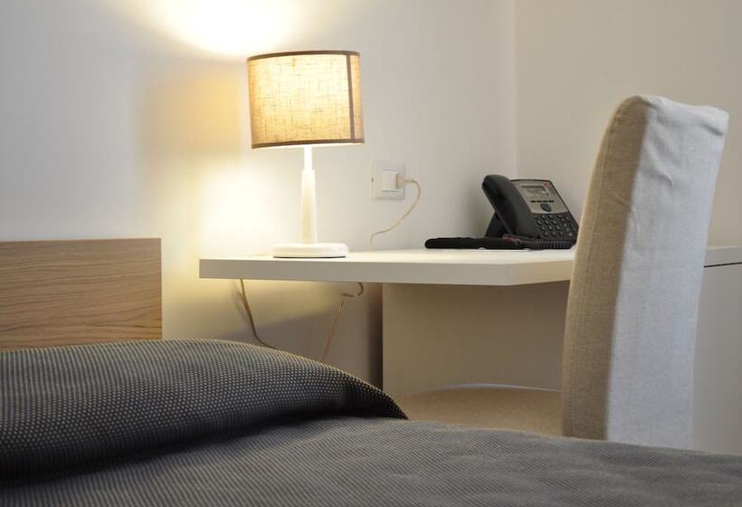 스탠다드 발코니 룸, Rooms And Breakfast Zefiro