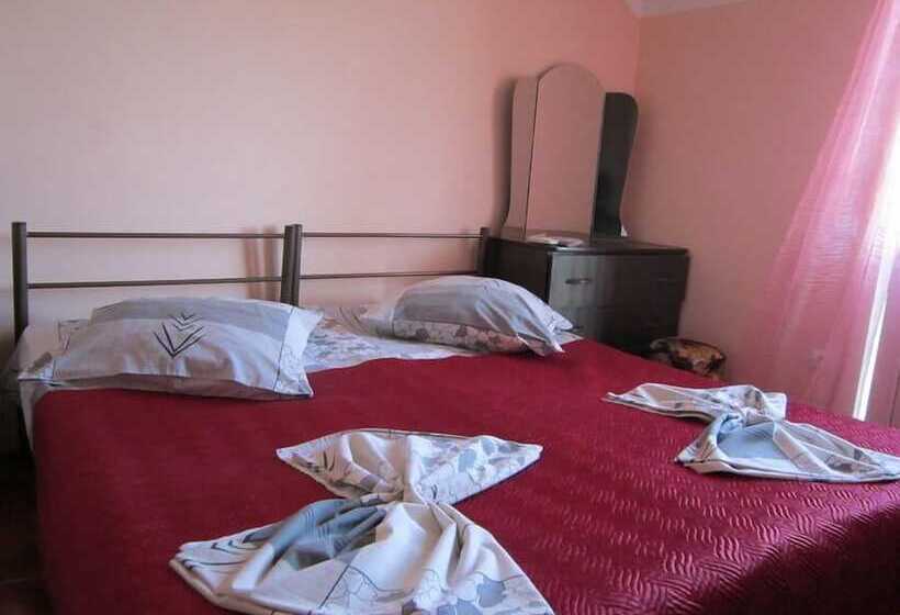 اتاق استاندارد, Guest House Vesta
