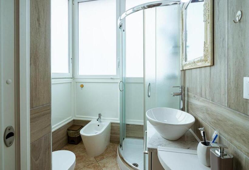 Номер Стандарт, 6 In Centro Guest House