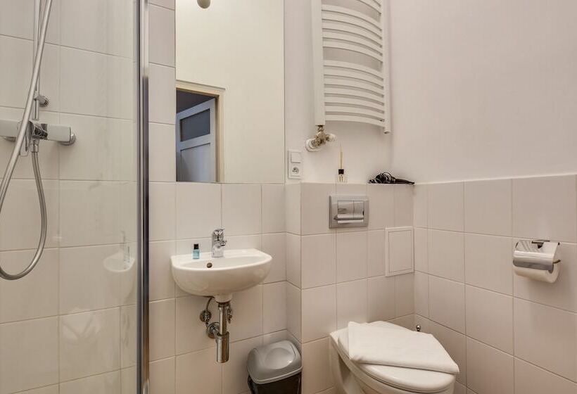Одноместный Номер Basic, Sentral Apartments