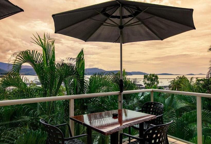 Апартаменты Классик 1 Спальня, Sunlit Waters Studio Apartments