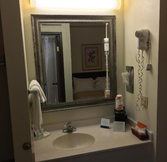 Стандартный Номер Кровать Кинг, Quality Inn