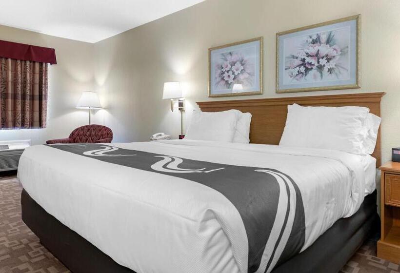 Люкс Кровать Кинг, Quality Inn Washington Court House