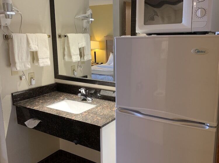 Люкс Повышенной Комфортности, Americinn By Wyndham Aberdeen  Event Center