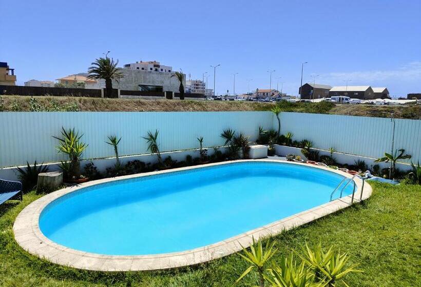 اتاق استاندارد با سرویس بهداشتی مشترک, Vagueira Guest House