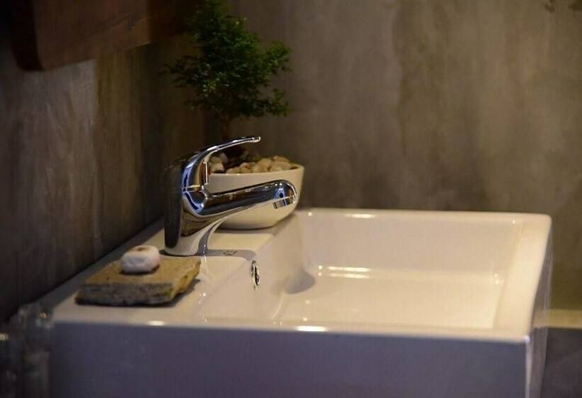 Стандартный Номер Нижний Этаж, Kingcity Resort