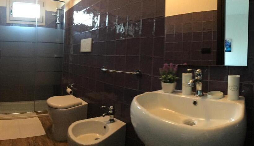 带园景的小型套房, B&b Villa Jonica