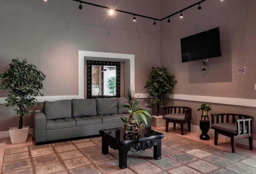חדר משפחתי דלוקס, Colonial Zaci By Guru