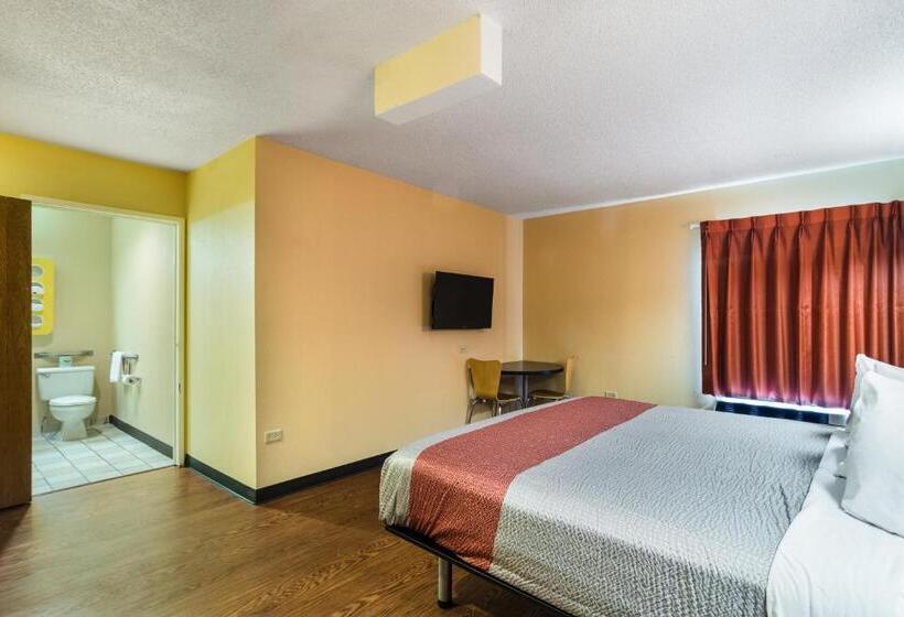 Номер Deluxe Кровать Кинг, Motel 6libertyville, Il