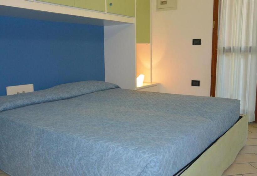 Апартаменты 1 Спальня Нижний Этаж, Residence La Rotonda